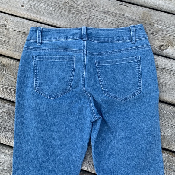 Nygard Denim Crops/ Capri - Picture 6 of 7